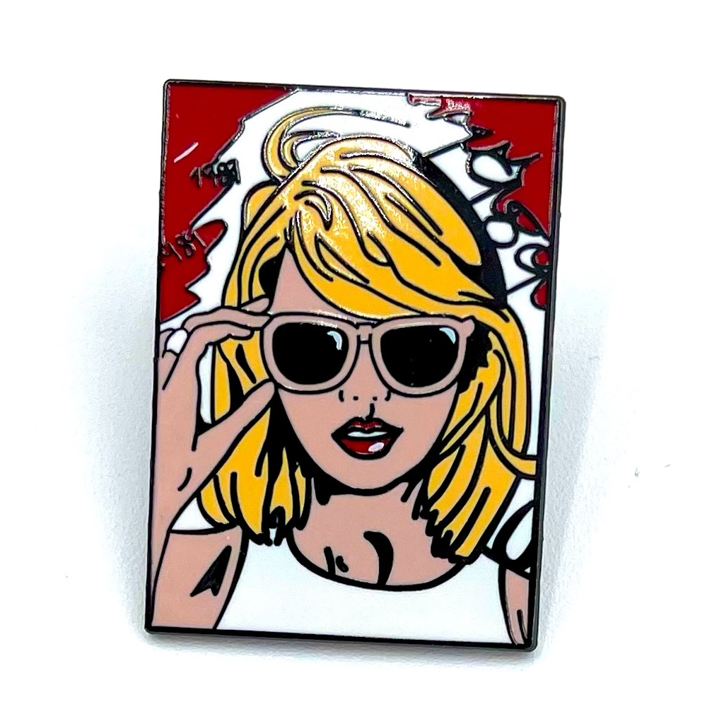 NEW! Taylor Swift Swiftie 1989 Sunglasses Face Image Enamel Brooch Pin